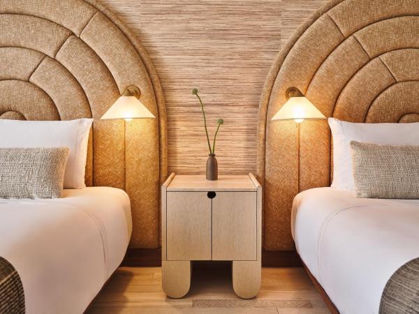 Santa Monica Proper Hotel, a Member of Design Hotels : photo 6 de la chambre chambre deluxe avec 2 lits queen-size