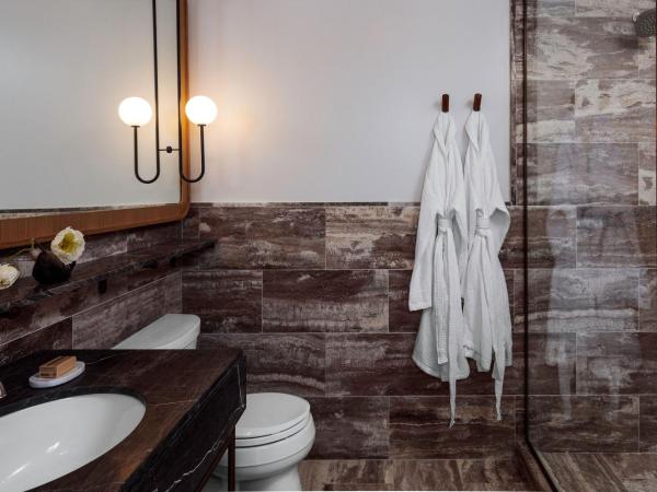 Santa Monica Proper Hotel, a Member of Design Hotels : photo 9 de la chambre chambre deluxe avec 2 lits queen-size