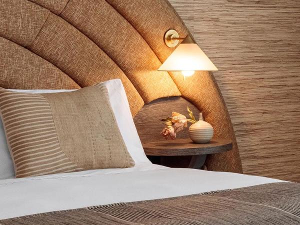 Santa Monica Proper Hotel, a Member of Design Hotels : photo 8 de la chambre suite lit king-size deluxe