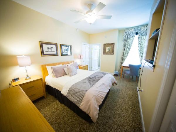 La Reserve Bed and Breakfast : photo 1 de la chambre suite 1 chambre – 4