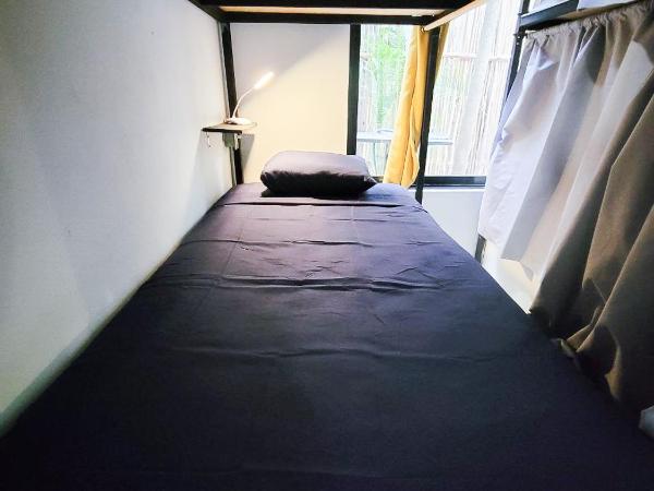 Maui Hostels Tulum : photo 7 de la chambre lit simple dans dortoir pour femmes