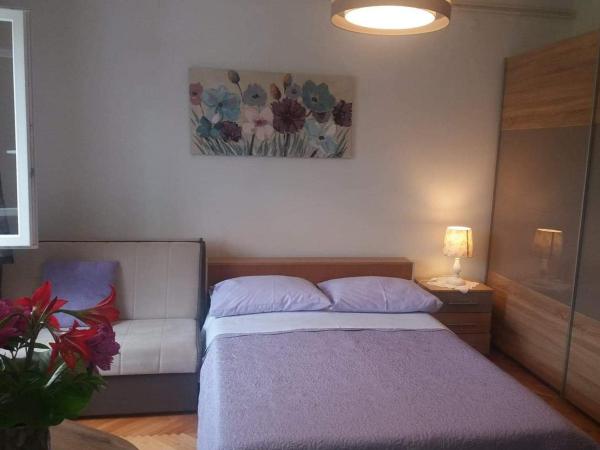 Apartments and rooms by the sea Brodarica, Sibenik - 21536 : photo 3 de la chambre chambre triple