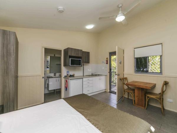Reflections Byron Bay - Holiday Park : photo 4 de la chambre cabane standard (2 personnes)