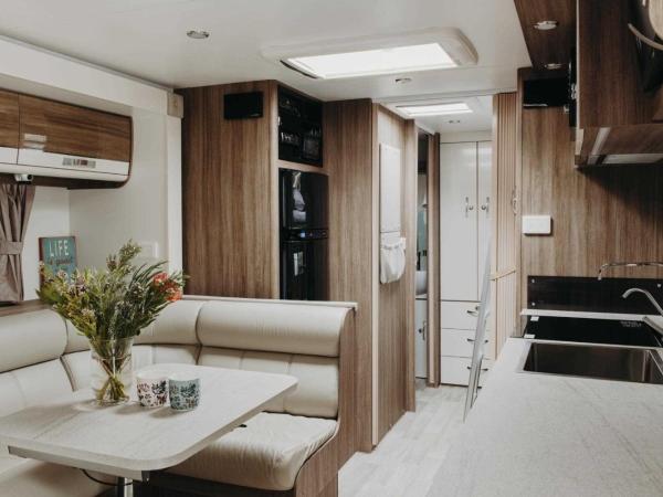 Reflections Byron Bay - Holiday Park : photo 5 de la chambre caravane