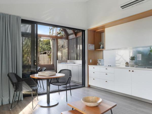 Reflections Byron Bay - Holiday Park : photo 4 de la chambre premium ocean view villa - sleeps 5