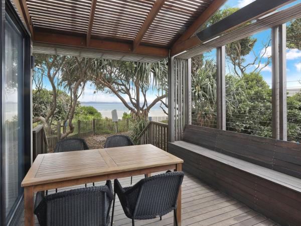 Reflections Byron Bay - Holiday Park : photo 3 de la chambre premium ocean view villa - sleeps 5