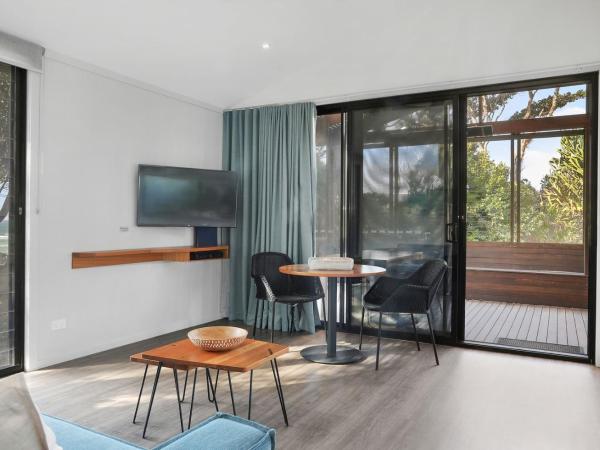 Reflections Byron Bay - Holiday Park : photo 8 de la chambre premium ocean view villa - sleeps 5