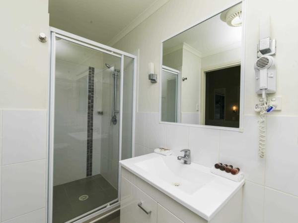 Reflections Byron Bay - Holiday Park : photo 6 de la chambre cabane deluxe (6 personnes)
