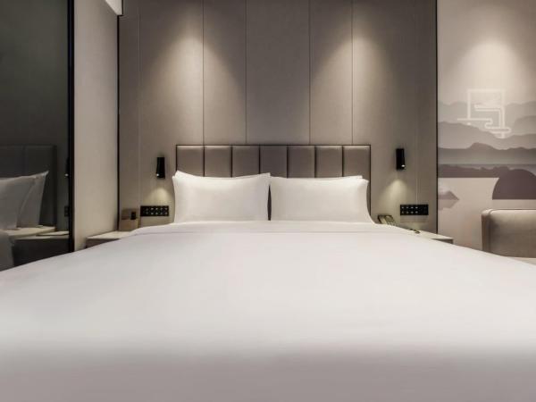 GreenTree Eastern Hotel Chongqing High-Speed North Railway Station North Square : photo 4 de la chambre chambre double avec fenêtre intérieure