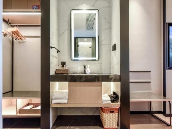 GreenTree Eastern Hotel Chongqing High-Speed North Railway Station North Square : photo 3 de la chambre chambre affaires lits jumeaux