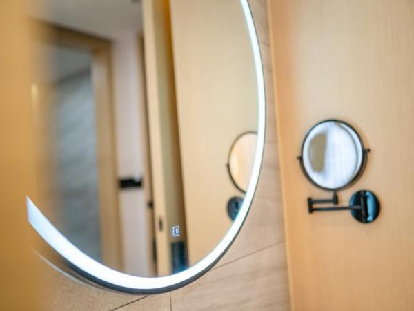 Deep Sleep Hotel Hangzhou Dajiang East Haide Xingang Center : photo 3 de la chambre chambre affaires lits jumeaux