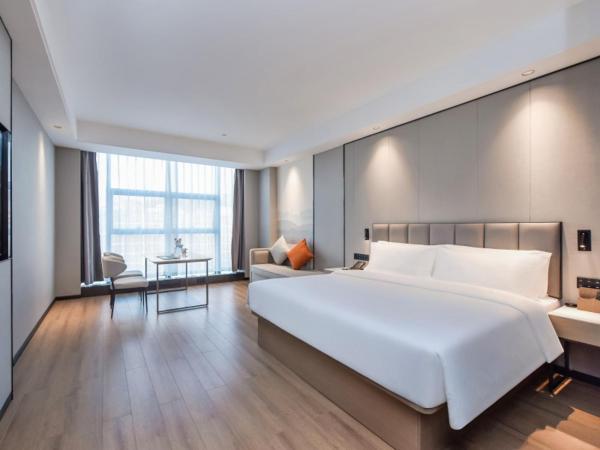 GreenTree Eastern Hotel Chongqing Jiefangbei International Airport Lushan Subway Station : photo 3 de la chambre chambre double avec vue