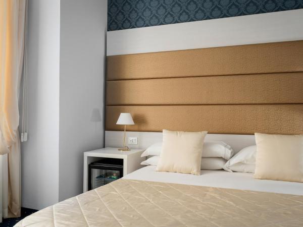 Albergo Rossini 1936 - Small & Charming : photo 1 de la chambre chambre double standard