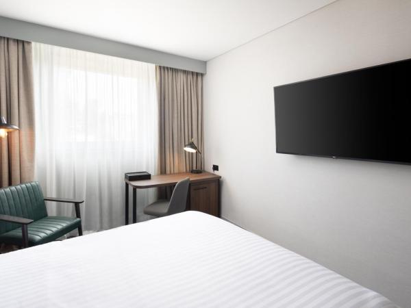 Four Points by Sheraton Edinburgh : photo 5 de la chambre chambre lit queen-size