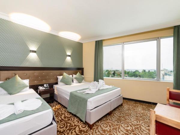 Grand Abimo Hotel : photo 5 de la chambre chambre triple standard