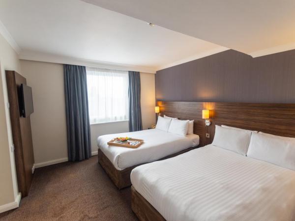 Holiday Inn Liverpool City Centre, an IHG Hotel : photo 1 de la chambre chambre double avec 2 lits doubles