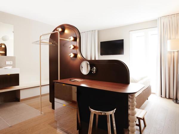 Boutique Hotel das Salz : photo 1 de la chambre home base with street view