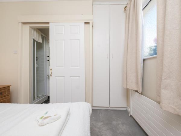 Four Seasons B&B : photo 3 de la chambre chambre simple avec douche