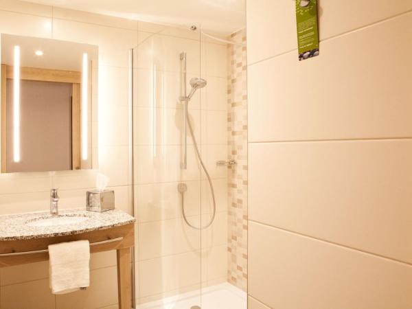 Hampton By Hilton Dortmund Phoenix See : photo 4 de la chambre chambre lit queen-size - non-fumeurs