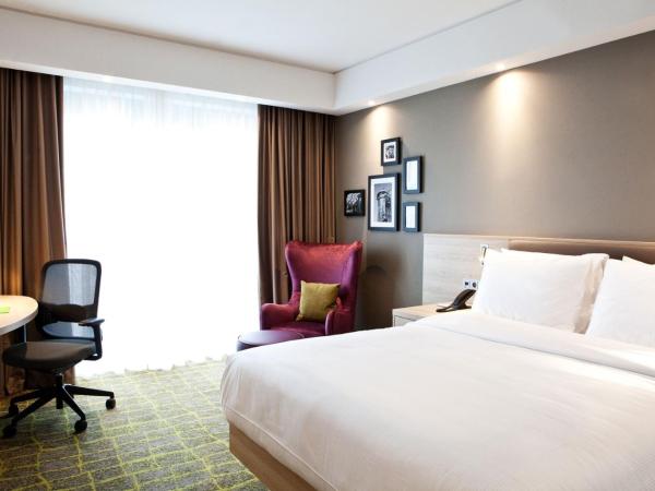 Hampton By Hilton Dortmund Phoenix See : photo 7 de la chambre chambre lit queen-size - non-fumeurs