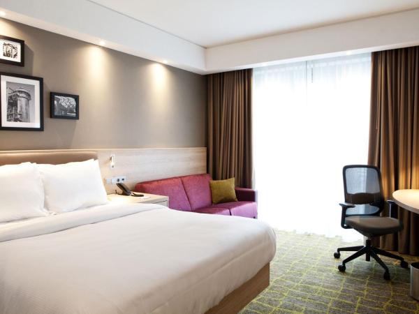 Hampton By Hilton Dortmund Phoenix See : photo 2 de la chambre chambre familiale communicante lit queen-size