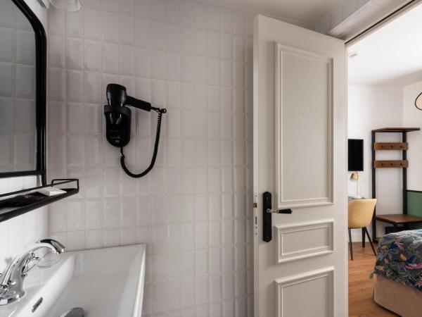 Avalon Cosy Hotel Paris : photo 4 de la chambre chambre double affaires