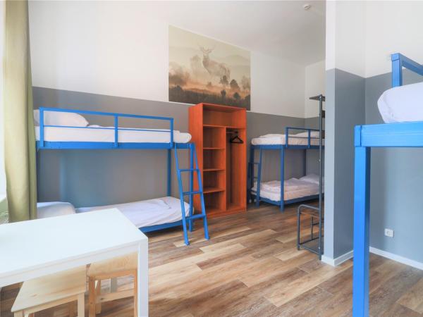 Pegasus Hostel Berlin : photo 1 de la chambre lit confort dans un dortoir de 6 lits