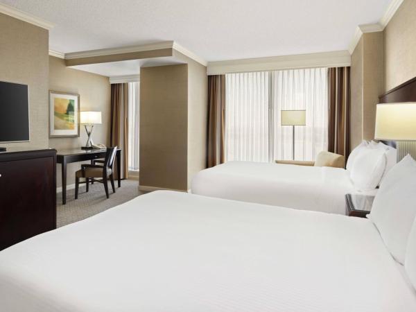 Renaissance Dallas North Hotel : photo 1 de la chambre chambre double avec 2 lits doubles