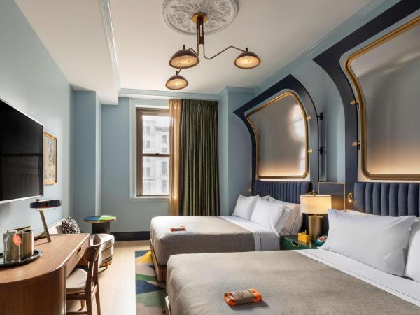 Canopy By Hilton Philadelphia Center City : photo 4 de la chambre chambre avec 2 lits queen-size - vue sur ville - adaptée aux personnes malentendantes