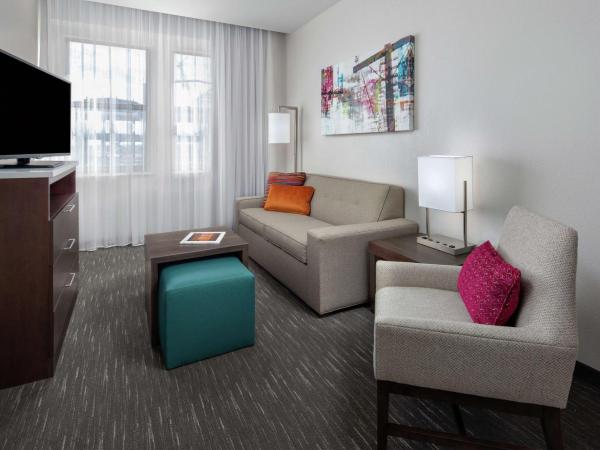 Homewood Suites by Hilton Nashville Downtown : photo 3 de la chambre suite 1 chambre lit king-size en angle