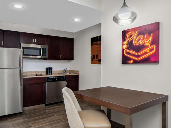 Homewood Suites by Hilton Nashville Downtown : photo 6 de la chambre suite 1 chambre lit king-size - non-fumeurs