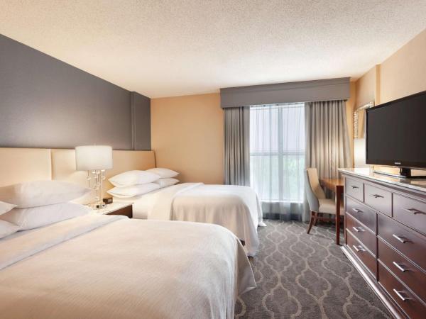 Embassy Suites by Hilton Atlanta Airport : photo 1 de la chambre suite avec 2 lits doubles - non-fumeurs