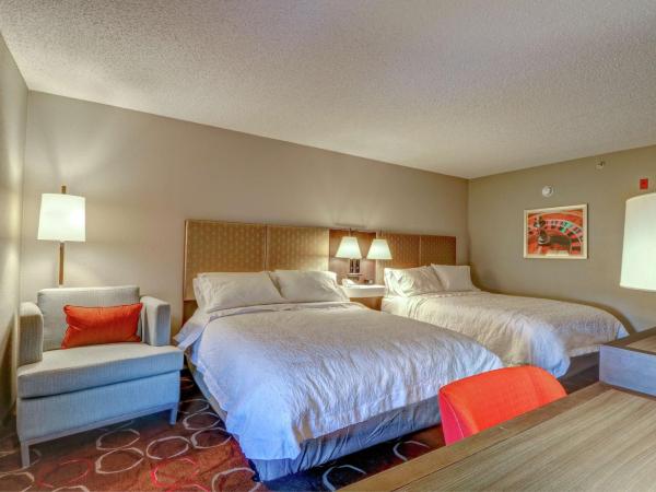 Hampton Inn Tropicana : photo 4 de la chambre chambre 2 lits queen-size - non-fumeurs