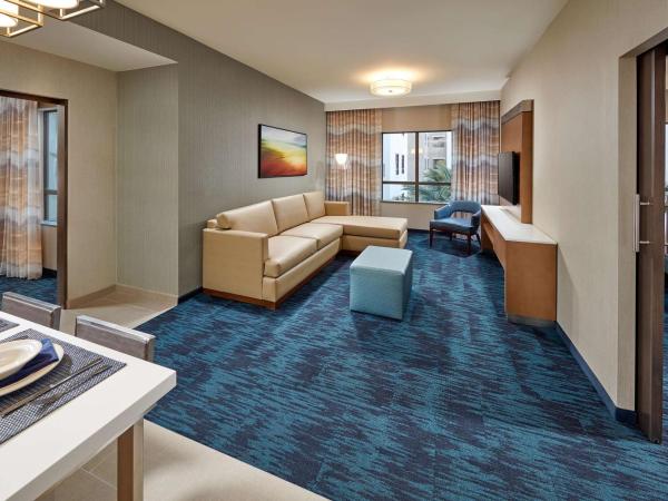 Homewood Suites by Hilton San Diego Hotel Circle/SeaWorld Area : photo 1 de la chambre suite 2 chambres