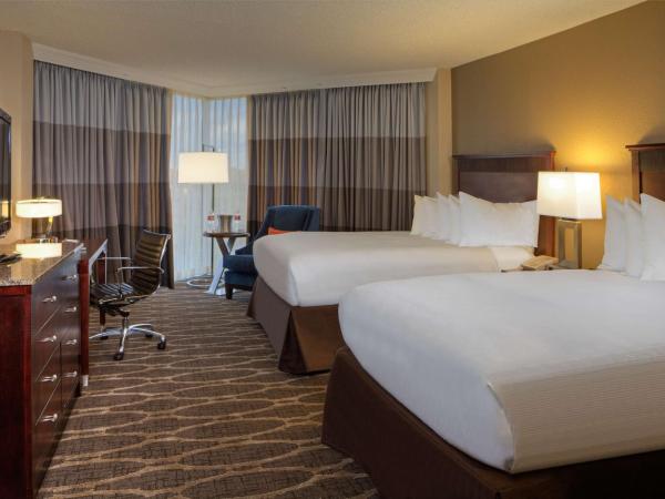 Hilton Houston Westchase : photo 2 de la chambre chambre double avec 2 lits doubles
