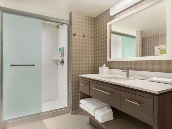 Home2 Suites By Hilton Chicago River North : photo 6 de la chambre suite studio lit king-size