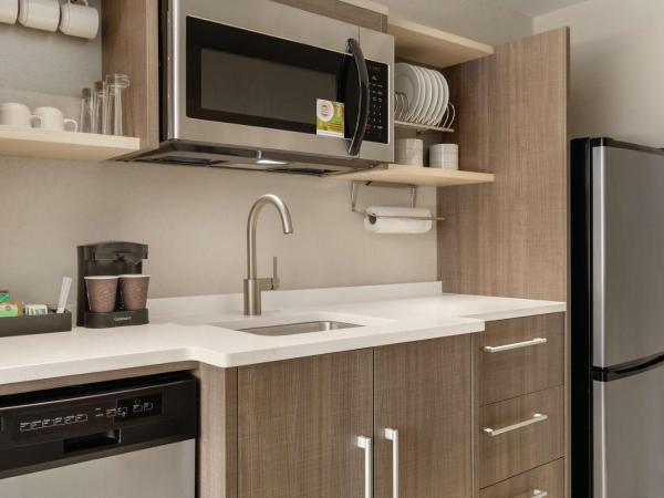 Home2 Suites By Hilton Chicago River North : photo 4 de la chambre suite studio lit king-size