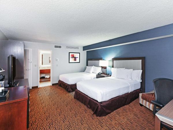 Embassy Suites by Hilton Dallas Market Center : photo 4 de la chambre chambre double avec 2 lits doubles - non-fumeurs
