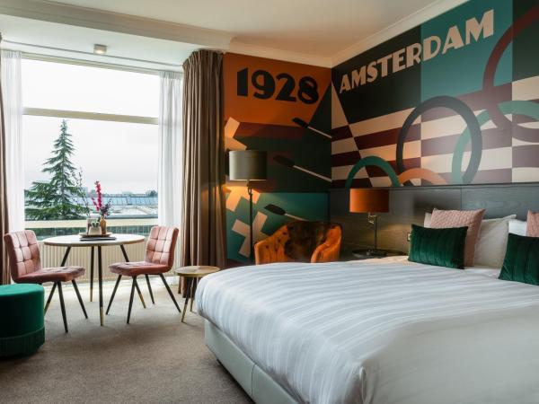 Apollo Hotel Amsterdam, a Tribute Portfolio Hotel : photo 1 de la chambre chambre lit king-size deluxe