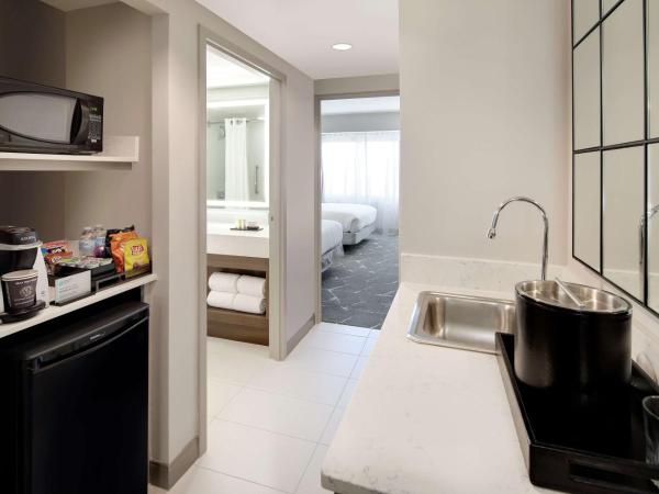 Embassy Suites by Hilton Atlanta Perimeter Center : photo 3 de la chambre suite premium avec 2 lits queen-size - non-fumeurs