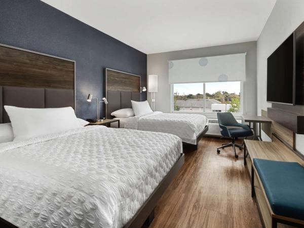 Tru By Hilton Savannah Midtown Ga : photo 1 de la chambre chambre avec 2 grands lits queen-size 