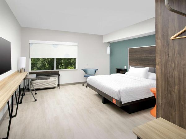 Tru By Hilton Louisville East Ky : photo 4 de la chambre chambre lit king-size avec baignoire accessible aux personnes à mobilité réduite - adaptée aux personnes à mobilité réduite