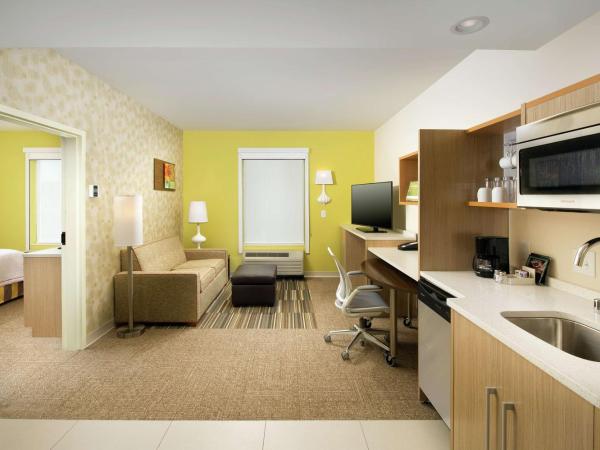 Home2 Suites by Hilton Louisville East Hurstbourne : photo 1 de la chambre suite 1 chambre lit king-size - non-fumeurs