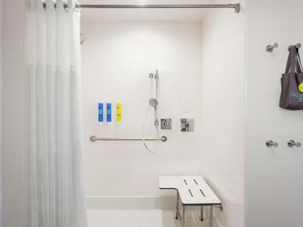 Tru By Hilton Jacksonville St Johns Town Center : photo 4 de la chambre chambre avec 2 lits queen-size - pour personnes malentendantes