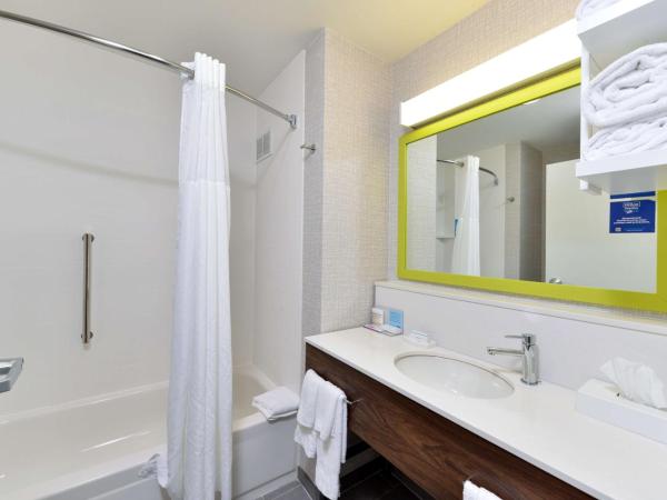 Hampton Inn by Hilton Panama City Beach : photo 7 de la chambre chambre 2 lits queen-size - non-fumeurs