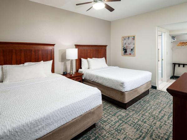 Homewood Suites by Hilton Jacksonville-South/St. Johns Ctr. : photo 1 de la chambre two bedroom suite with one king and two queen beds - non-smoking