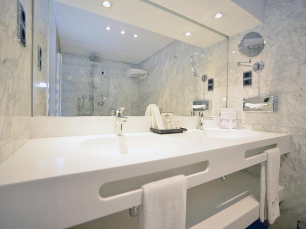 Barceló Sevilla Renacimiento : photo 2 de la chambre suite junior familiale