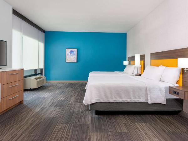 Home2 Suites By Hilton Tampa Downtown Channel District : photo 3 de la chambre studio queen avec 2 lits queen-size