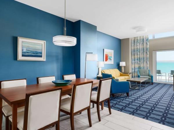 Homewood Suites by Hilton Myrtle Beach Oceanfront : photo 1 de la chambre suite 2 chambres - vue sur océan - non-fumeurs
