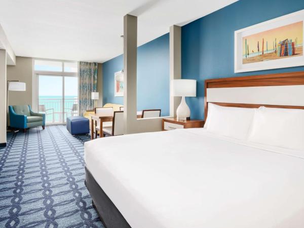 Homewood Suites by Hilton Myrtle Beach Oceanfront : photo 2 de la chambre suite studio lit king-size - vue sur océan - adaptée aux personnes malentendantes